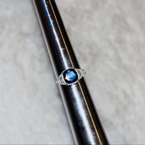 CHARMED AROMA | Sterling Silver Saphire Ring With Diamonds Size 6